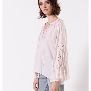 Hana San Nori Blouse - Nude‎  Elegant Women's Blouse in Light Pink Sz S/M